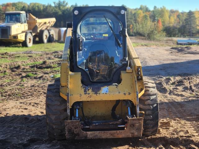 Image of Caterpillar 272D2 equipment image 3