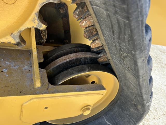 Image of Caterpillar 289D equipment image 2