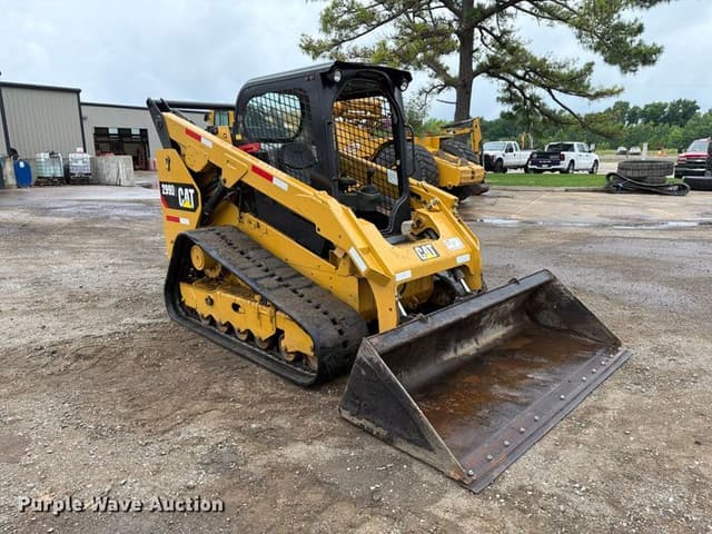 Image of Caterpillar 299D2 equipment image 2