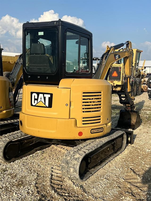 Image of Caterpillar 303.5E2 CR equipment image 4