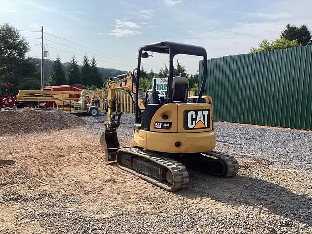 Image of Caterpillar 303E CR equipment image 2