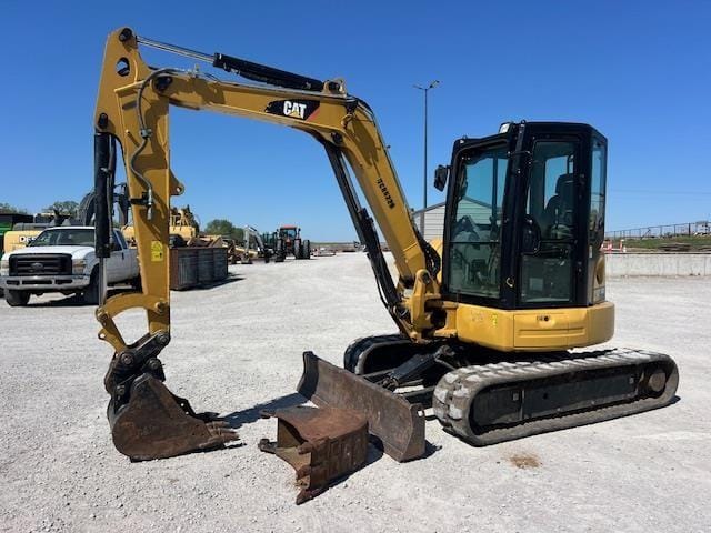 2017 Caterpillar 305E2 CR Equipment Image0