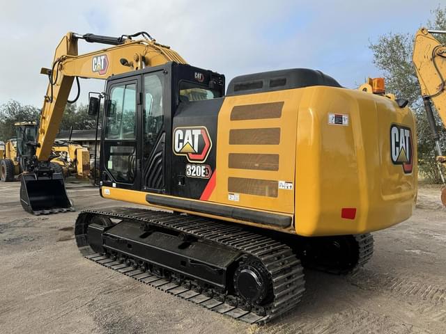 Image of Caterpillar 320EL equipment image 2