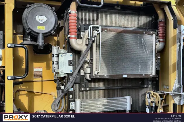 Image of Caterpillar 320EL equipment image 2