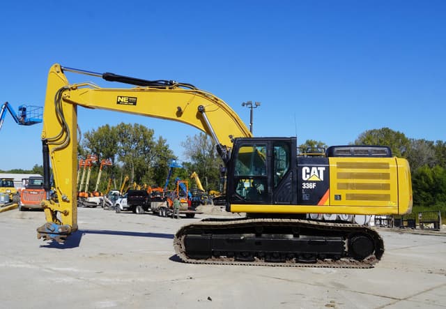 Image of Caterpillar 336FL equipment image 2