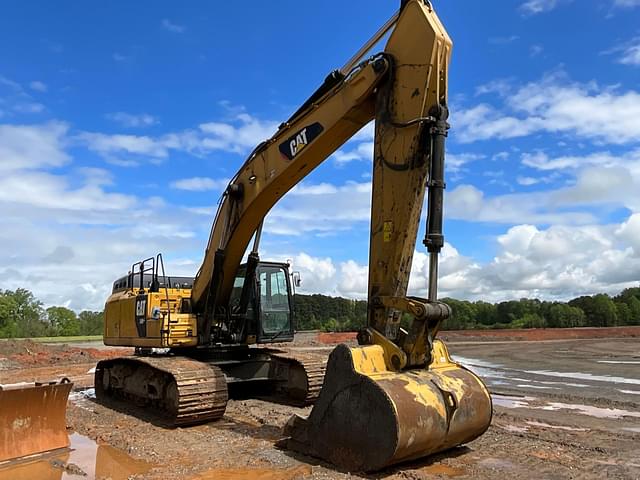 Image of Caterpillar 349FL equipment image 1