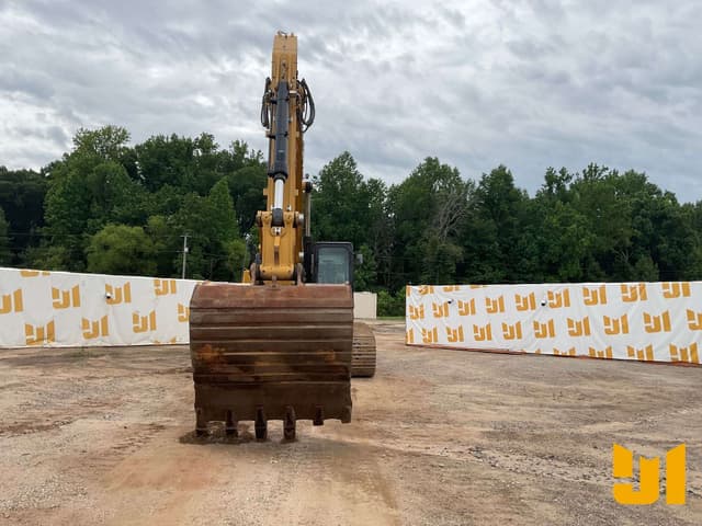 Image of Caterpillar 325FL equipment image 1