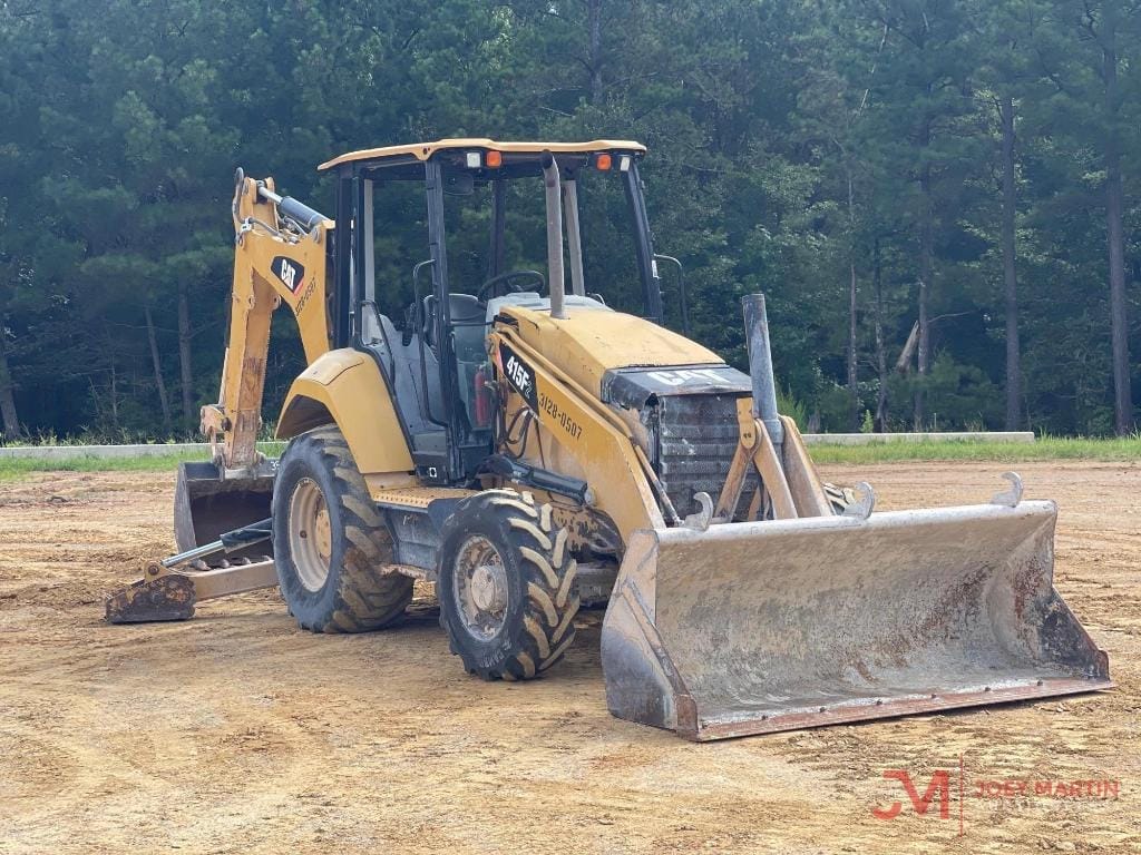 2017 Caterpillar 415F2 Equipment Image0