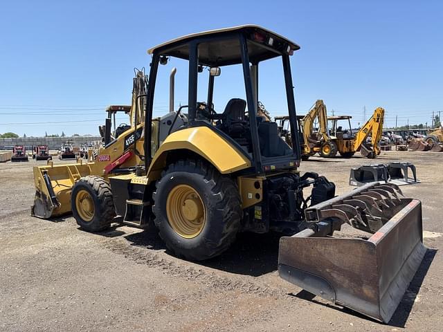 Image of Caterpillar 415F2IL equipment image 3