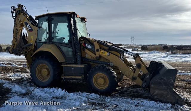 Image of Caterpillar 420F2 IT equipment image 3