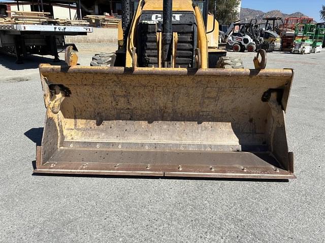 Image of Caterpillar 420F2 equipment image 4