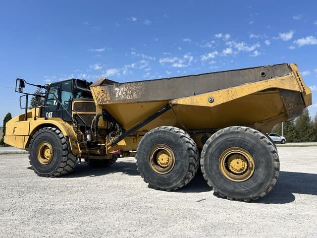 Image of Caterpillar 745 equipment image 4