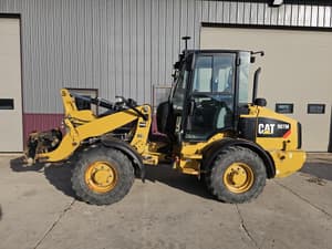 2017 Caterpillar 907M Image
