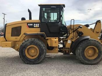 2017 Caterpillar 938M Equipment Image0