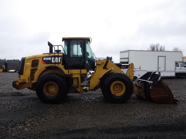 Image of Caterpillar 950M equipment image 2