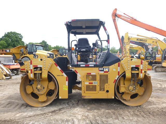 Image of Caterpillar CB64B equipment image 2