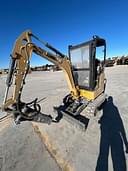 2017 Caterpillar CP34 Image