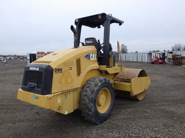 Image of Caterpillar CS44 equipment image 3