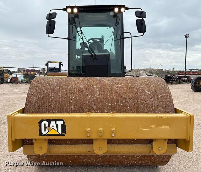 Image of Caterpillar CS56B equipment image 1