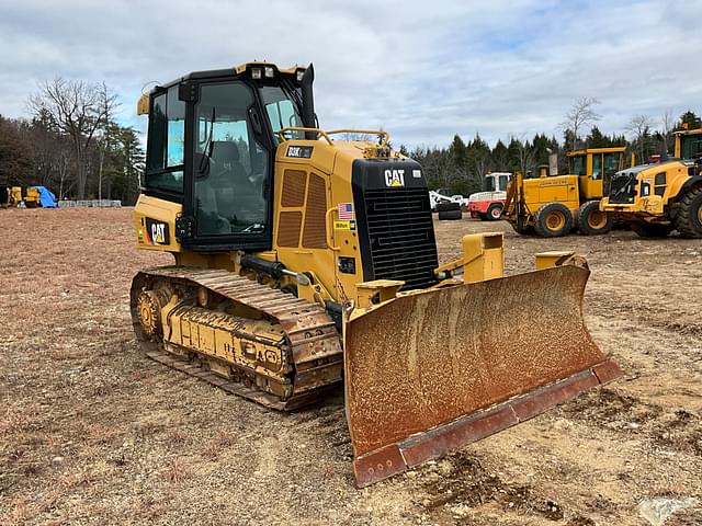 Image of Caterpillar D3K2 XL equipment image 2