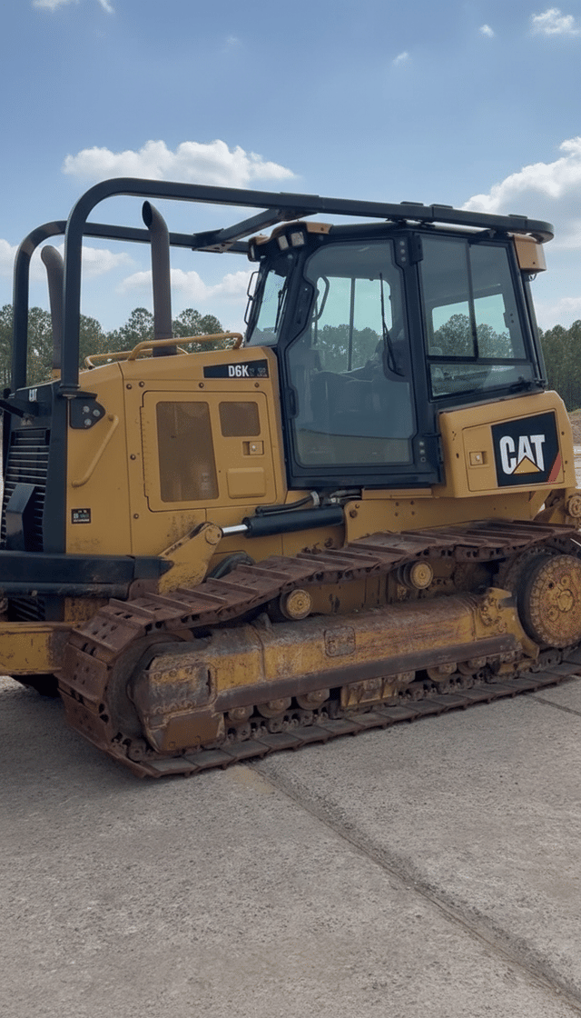 Image of Caterpillar D6K2 XL equipment image 3