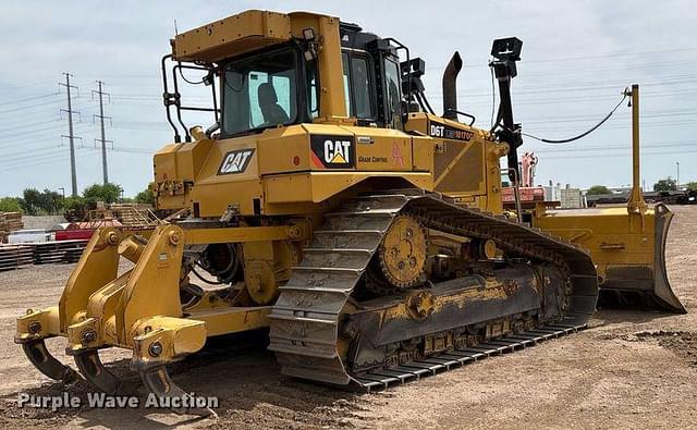 Image of Caterpillar D6T LGP equipment image 4