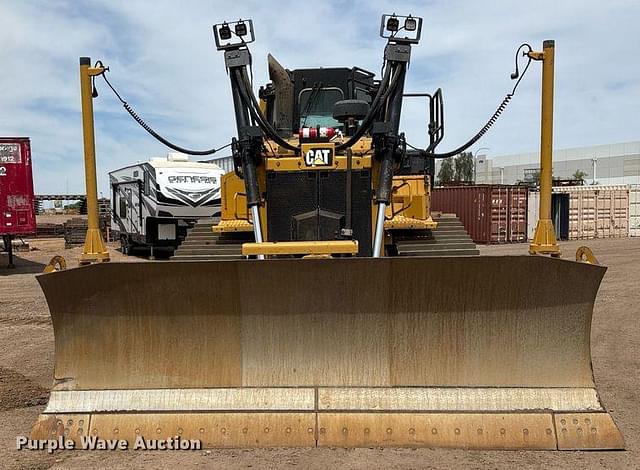Image of Caterpillar D6T LGP equipment image 1