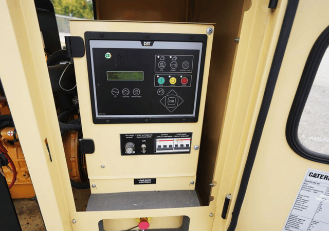 Image of Caterpillar DE22E3 equipment image 3