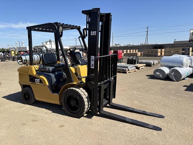 Image of Caterpillar GP35N5 equipment image 1