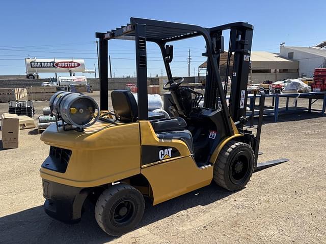 Image of Caterpillar GP35N5 equipment image 2