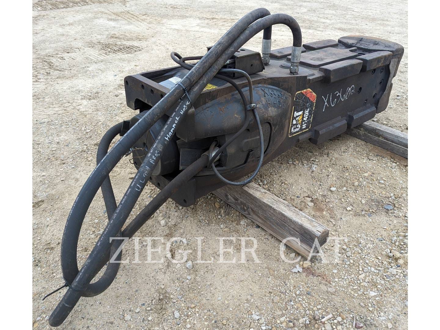 Main image Caterpillar H140ES