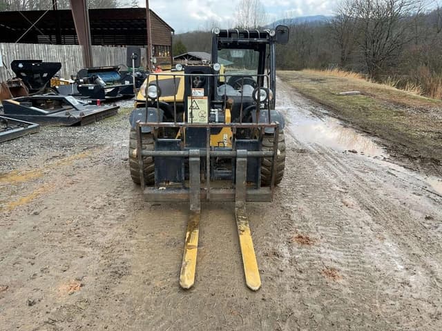 Image of Caterpillar TH255C equipment image 1