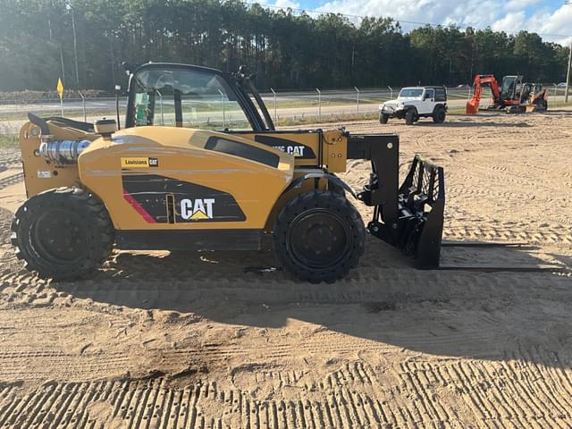 Image of Caterpillar TH255C equipment image 3