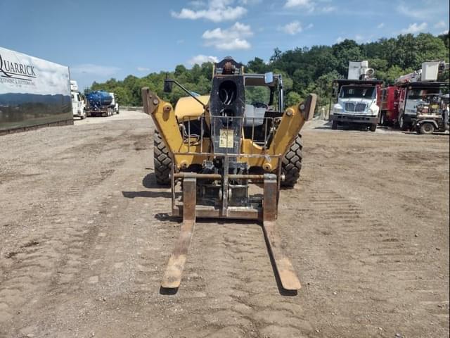 Image of Caterpillar TL1055D equipment image 1