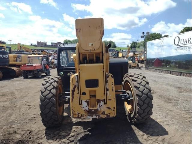 Image of Caterpillar TL1055D equipment image 3