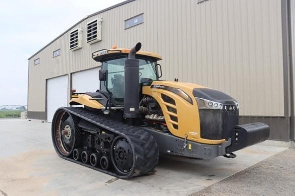 Image of Challenger MT875E equipment image 1