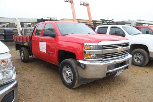 Image of Chevrolet 2500 equipment image 1