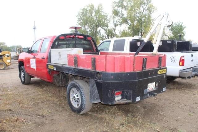 Image of Chevrolet 2500 equipment image 4