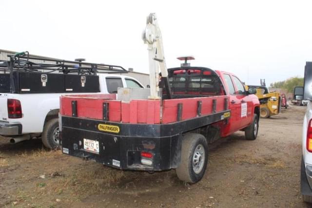 Image of Chevrolet 2500 equipment image 2