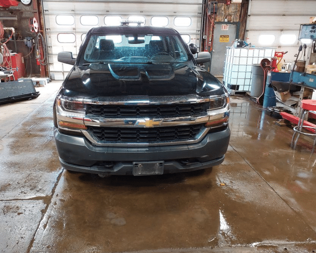 Image of Chevrolet 1500 equipment image 1