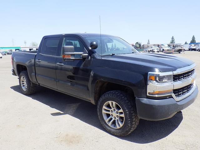 Image of Chevrolet 1500 equipment image 1