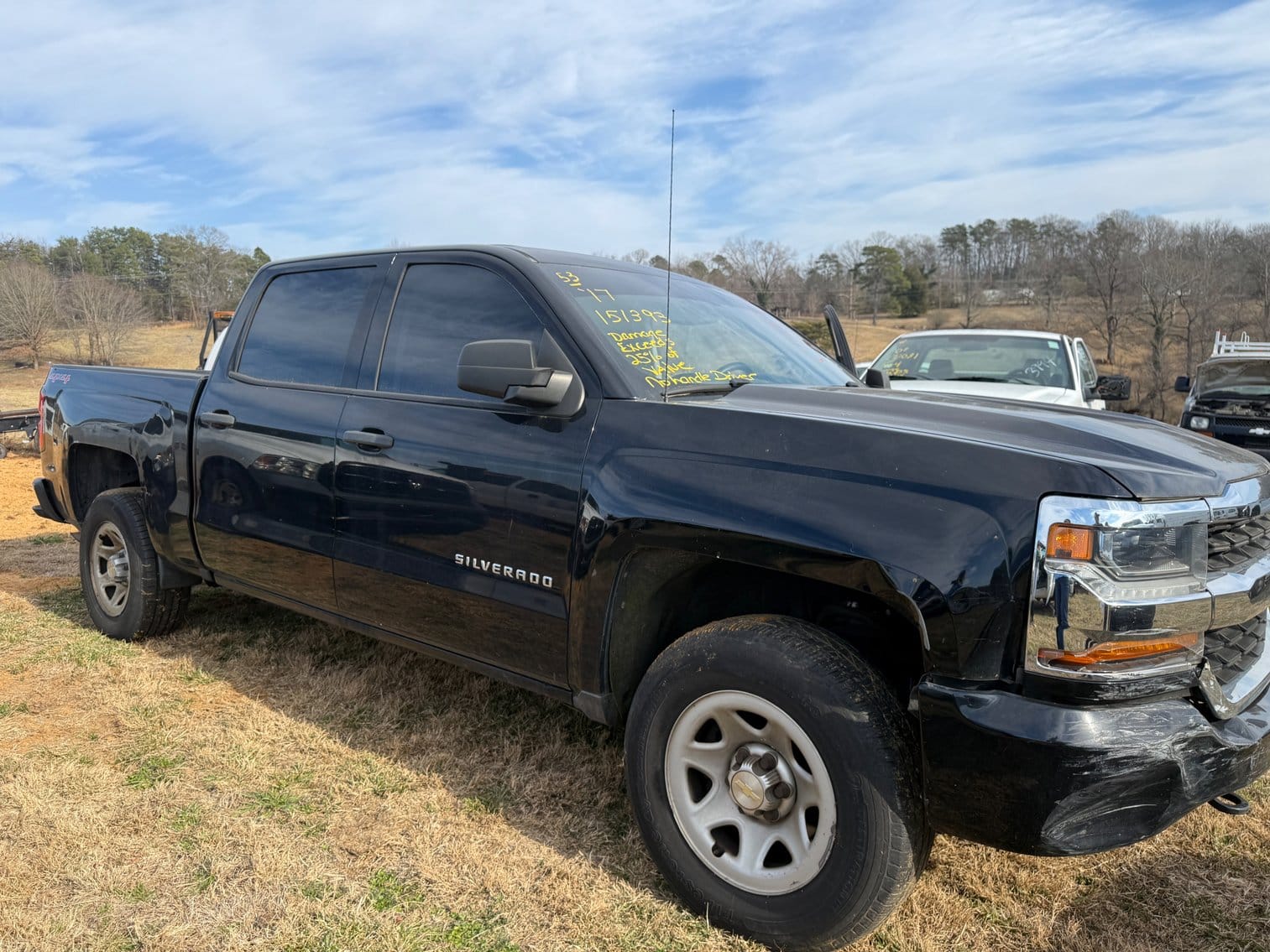 2017 Chevrolet 1500 Equipment Image0