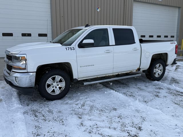 Image of Chevrolet 1500 equipment image 2