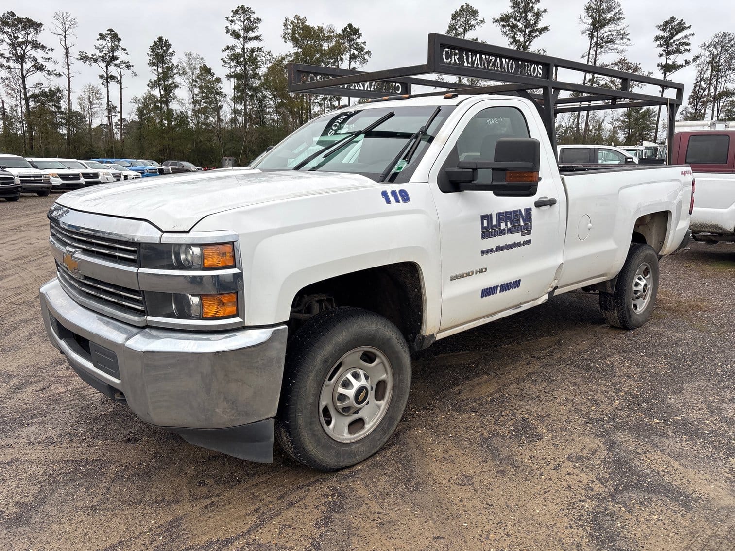 2017 Chevrolet 2500HD Equipment Image0