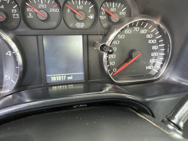 Image of Chevrolet 2500HD equipment image 2