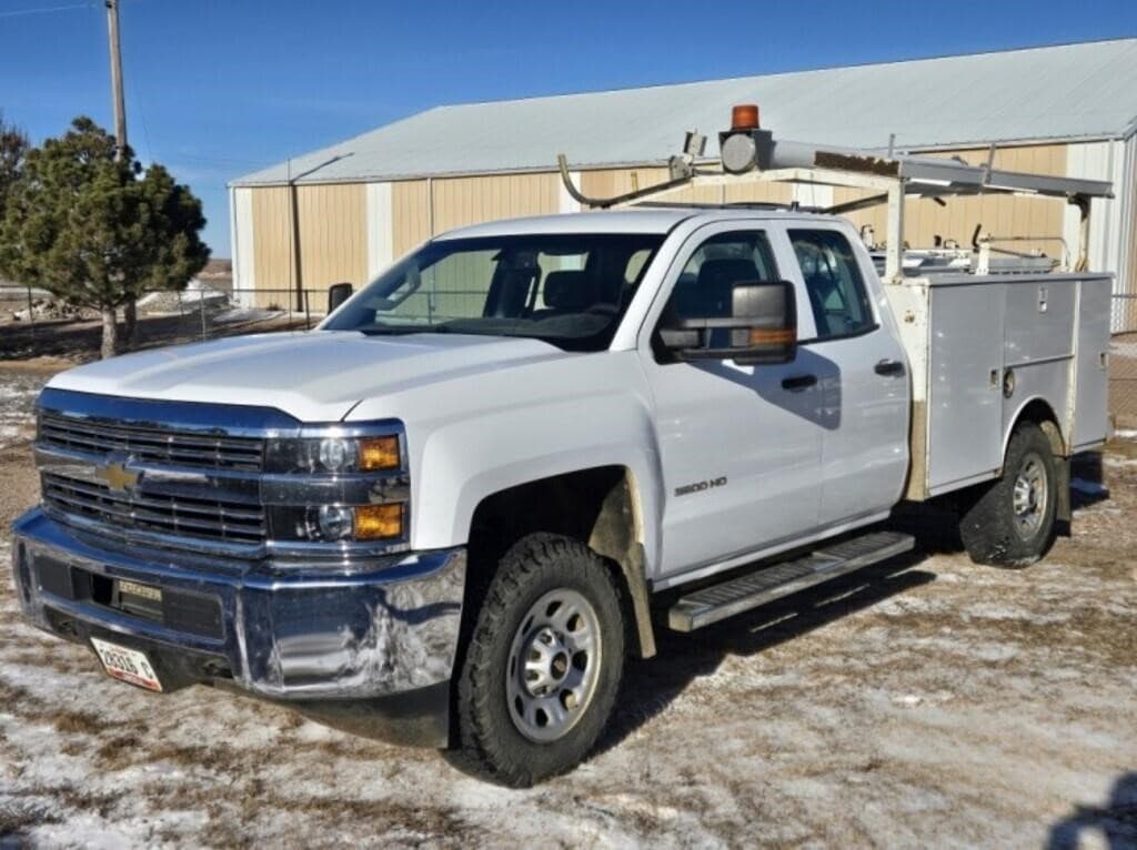 Image of Chevrolet 3500 Primary image