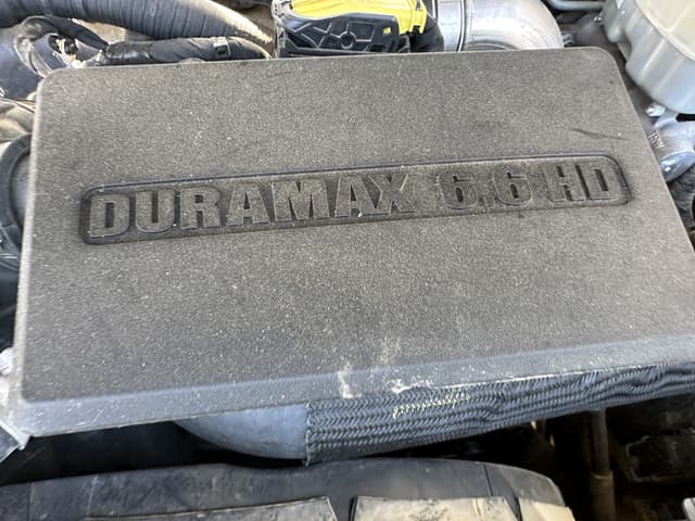 Image of Chevrolet 3500HD equipment image 4