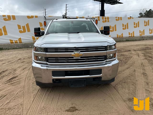 Image of Chevrolet 3500HD equipment image 1