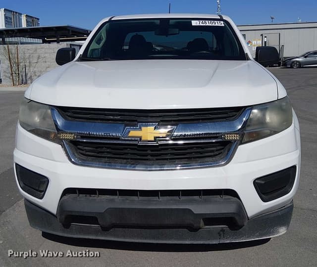 Image of Chevrolet Colorado equipment image 1