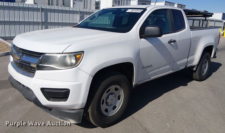 2017 Chevrolet Colorado Equipment Image0